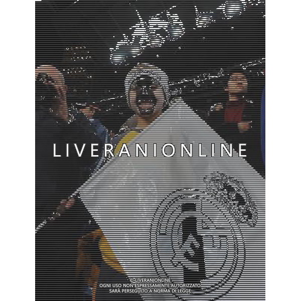 Real Madrid Fan 2012/13 Real Madrid Vs Manchester United (1-1) 13/02/13 The Champions League Photo: Robin Parker Fotosports International AG ALDO LIVERANI S A S ONLY ITALY