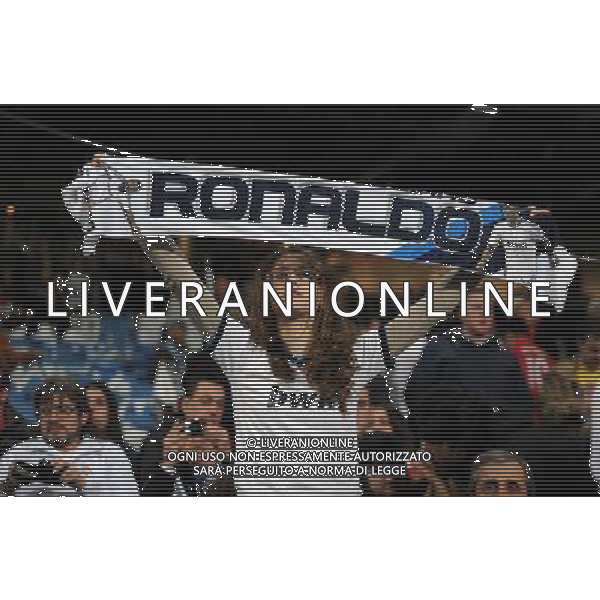 Real Madrid Fan 2012/13 Real Madrid Vs Manchester United (1-1) 13/02/13 The Champions League Photo: Robin Parker Fotosports International AG ALDO LIVERANI S A S ONLY ITALY