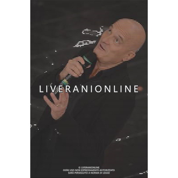 63mo Festival della canzone italiana di SanRemo Quinta Serata Finale 16 febbraio 2013 nella foto claudio Bisio ©/AGENZIA ALDO LIVERANI SAS