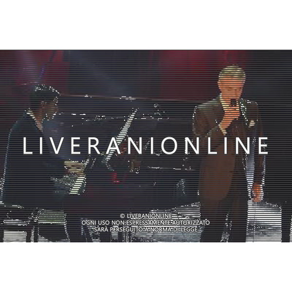 63mo Festival della canzone italiana di SanRemo Quinta Serata Finale 16 febbraio 2013 nella foto Andrea Bocelli con il figlio Amos ©/AGENZIA ALDO LIVERANI SAS