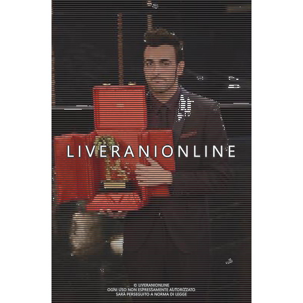 63mo Festival della canzone italiana di SanRemo Quinta Serata Finale 16 febbraio 2013 nella foto il vincitore Marco Mengoni ©/AGENZIA ALDO LIVERANI SAS