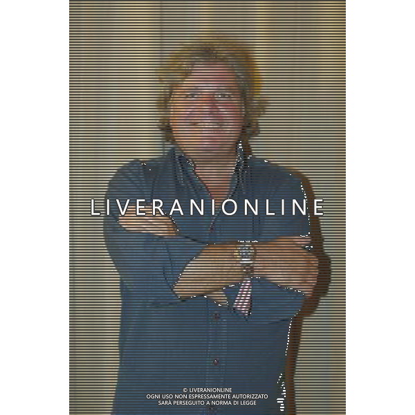 MILANO 8/9/2004 TEATRO SAN BABILA PRESENTAZIONE ALLA STAMPA DELLA STAGIONE TEATRALE 2004/2005 NELLA FOTO MAURO DI FRANCESCO (ATTORE) FOTO MARIO ROMANO/AG ALDO LIVERANI