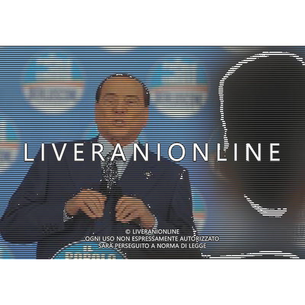MILANO 18/2/2013 FIERAMILANOCITY COMIZIO ELETTORALE DEL POPOLO DELLA LIBERTA\' NELLA FOTO SILVIO BERLUSCONI FOTO ROMANO/AG ALDO LIERANI