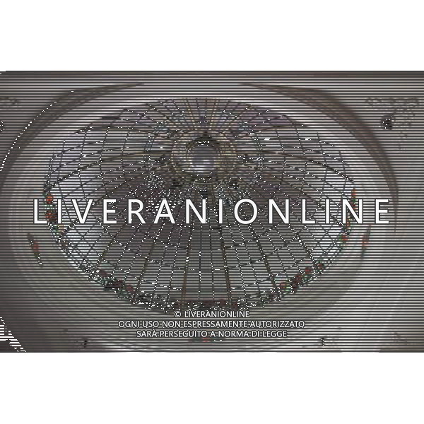 (130218) -- NAPIER, Feb. 18, 2013 () -- The dome of the building of National Tobacco Company is seen in Napier, New Zealand, Feb. 17, 2013. Known as the Art Deco Capital of the World, Napier is a popular tourist city with a unique concentration of 1930s Art Deco architectures. Napier was rebuilt after the city was leveled by a massive earthquake and the following fire in 1931. (/Huang Xingwei) (wjd) ©photoshot/AGENZIA ALDO LIVERANI SAS - ITALY ONLY - Napier e\' una citta\' turistica con una concentrazione unica di architetture Art Deco degli anni 1930, Nuova Zelanda, 18 febbraio 2013