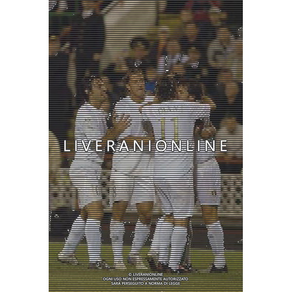 Moldova-Italia 08/09/2004 Qualificazioni Mondiali 2006 nella foto abbracci esultanza dopo il gol di alessandro del piero foto zangirolami/agenzia aldo liverani