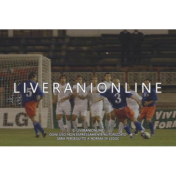 Chisinau (Moldova), 08 / 09 / 2004 Moldova -Italia Qualificazioni Mondiali 2006 Nella foto: punizione ph. Nicolo Zangirolami / Agenzia Aldo Liverani 