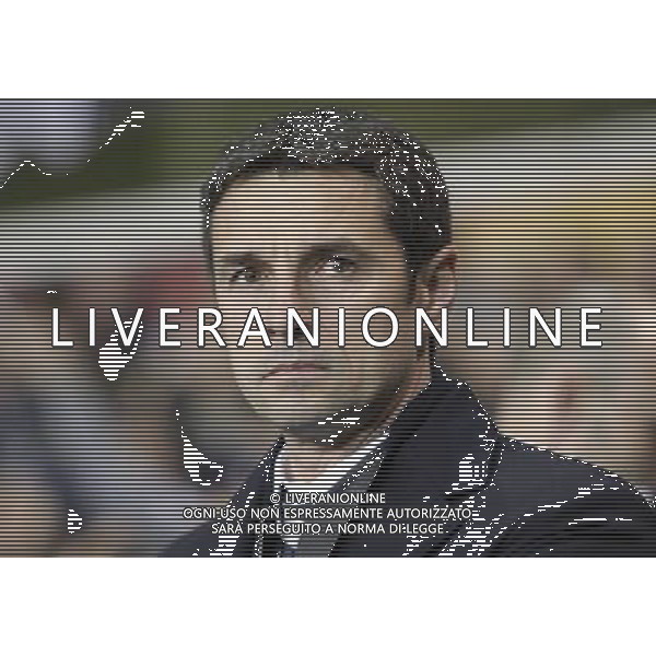 Olympique Lyonnais Remi Garde prior to the game. Spurs Beat Lyon 2:1 Tottenham Hotspur 14/02/13 Tottenham Hotspur V Olympique Lyonnais 14/02/13 UEFA Europa League Photo: Richard Washbrooke Fotosports International AG ALDO LIVERANI S A S ONLY ITALY