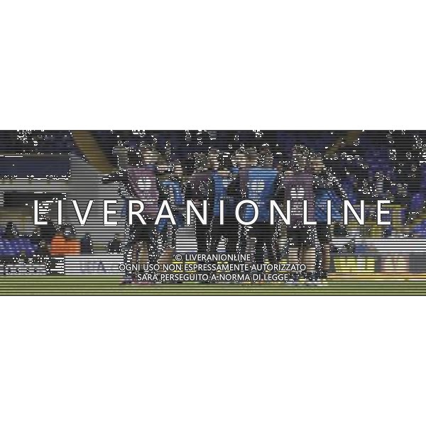 Olympique Lyonnais team have a group huddle during practise. Spurs beat Lyon 2:1 Tottenham Hotspur 14/02/13 Tottenham Hotspur V Olympique Lyonnais 14/02/13 UEFA Europa League Photo: Richard Washbrooke Fotosports International AG ALDO LIVERANI S A S ONLY ITALY