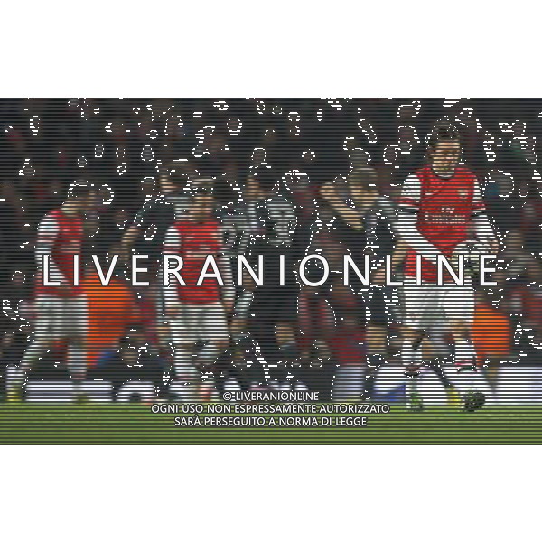 Arsenal\'s Tomas Rosicky shows his dejection as Bayern Munich take a 3-1 lead - Credit - CameraSport - KARYN HADDON - Football - UEFA Champions League Round of 16 First Leg - Arsenal v Bayern Munich - Tuesday 19th February 2013 - Emirates Stadium - London © CameraSport - 43 Linden Ave. Countesthorpe. Leicester. England. LE8 5PG - Tel: +44 (0) 116 277 4147 - admin@camerasport.com - www.camerasport.com AG ALDO LIVERANI S A S ONLY ITALY