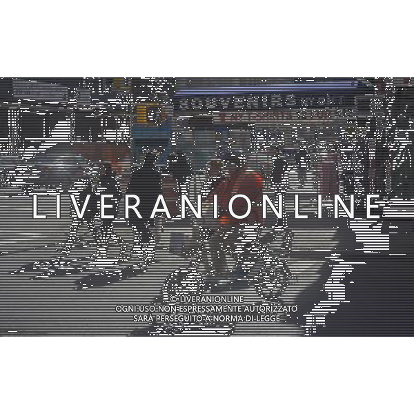 Souvenir store and pedestrians crossing West 32nd Street in the Koreatown or Little Korea neighborhood in Midtown Manhattan in New York on Monday, February 18, 2013. (å Richard B. Levine) ©photoshot/AGENZIA ALDO LIVERANI SAS - ITALY ONLY - Veduta della citta\' di New York