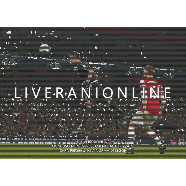 Bayern Munich\'s Mario Mandzukic Football - UEFA Champions League - round of 16 - First Leg - Arsenal London v Bayern Munich - 19th February 2013 - Emirates Stadium - London - UK Foto: Michal Zemanek / Newspix.pl --- Newspix.pl --- Newspix.pl AG ALDO LIVERANI S A S ONLY ITALY *** Local Caption *** www.newspix.pl mail us: info@newspix.pl call us: 0048 022 23 22 222 --- Polish Picture Agency by Ringier Axel Springer Poland