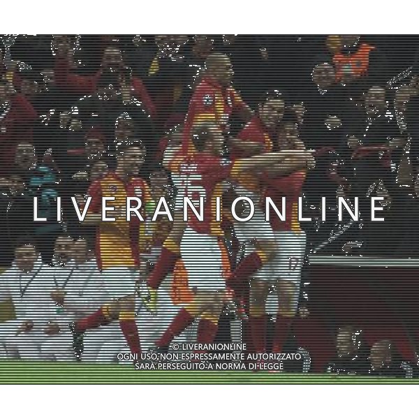 UEFA Champions League last sixteen first leg match between Galatasaray and Schalke 04 at Turk Telekom Arena Stadium in Istanbul on 20.02.2013 Pictured: Galatasaray\'s players celebrates after the score. pilka nozna liga mistrzow sezon 2012/2013 FOT.SESKIM PHOTO/NEWSPIX.PL TURKEY, GERMANY, AUSTRIA AND UK OUT !!! --- Newspix.pl AG ALDO LIVERANI S A S ONLY ITALY *** Local Caption *** www.newspix.pl mail us: info@newspix.pl call us: 0048 022 23 22 222 --- Polish Picture Agency by Ringier Axel Springer Poland