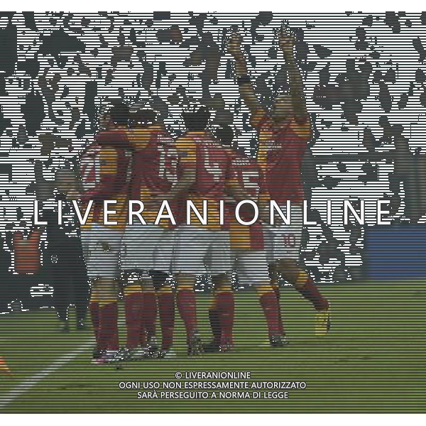 UEFA Champions League last sixteen first leg match between Galatasaray and Schalke 04 at Turk Telekom Arena Stadium in Istanbul on 20.02.2013 Pictured: Galatasaray\'s players celebrates after the score. pilka nozna liga europy sezon 2012/2013 FOT.SESKIM PHOTO/NEWSPIX.PL TURKEY, GERMANY, AUSTRIA AND UK OUT !!! --- Newspix.pl AG ALDO LIVERANI S A S ONLY ITALY *** Local Caption *** www.newspix.pl mail us: info@newspix.pl call us: 0048 022 23 22 222 --- Polish Picture Agency by Ringier Axel Springer Poland