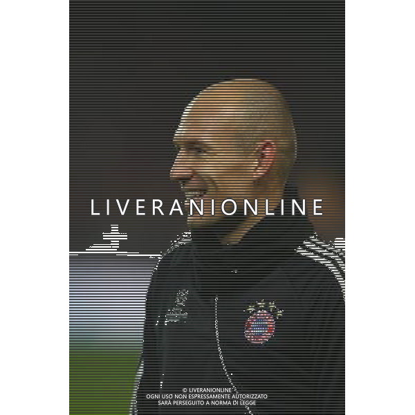 Bayern Munich\'s Arjen Robben Football - UEFA Champions League - round of 16 - First Leg - Arsenal London v Bayern Munich - 19th February 2013 - Emirates Stadium - London - UK Foto: Michal Zemanek / dla Newspix.pl LIGA MISTRZOW SEZON 2012/2013 PILKA NOZNA ARSENAL LONDYN vs BAYERN MONACHIUM --- Newspix.pl AG ALDO LIVERANI S A S ONLY ITALY *** Local Caption *** www.newspix.pl mail us: info@newspix.pl call us: 0048 022 23 22 222 --- Polish Picture Agency by Ringier Axel Springer Poland