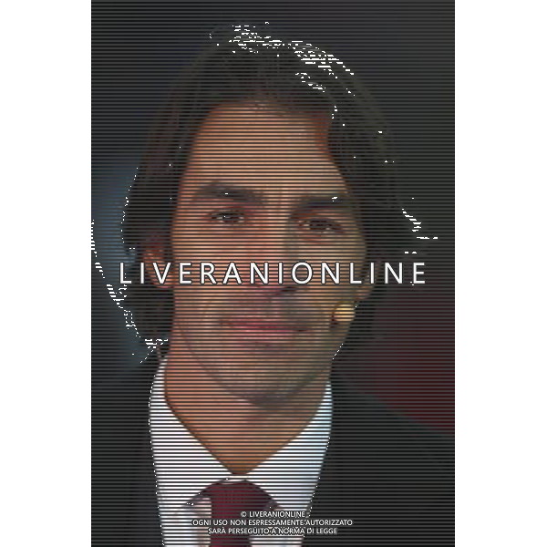 Robert Pires Football - UEFA Champions League - round of 16 - First Leg - Arsenal London v Bayern Munich - 19th February 2013 - Emirates Stadium - London - UK Foto: Michal Zemanek / dla Newspix.pl LIGA MISTRZOW SEZON 2012/2013 PILKA NOZNA ARSENAL LONDYN vs BAYERN MONACHIUM --- Newspix.pl AG ALDO LIVERANI S A S ONLY ITALY *** Local Caption *** www.newspix.pl mail us: info@newspix.pl call us: 0048 022 23 22 222 --- Polish Picture Agency by Ringier Axel Springer Poland
