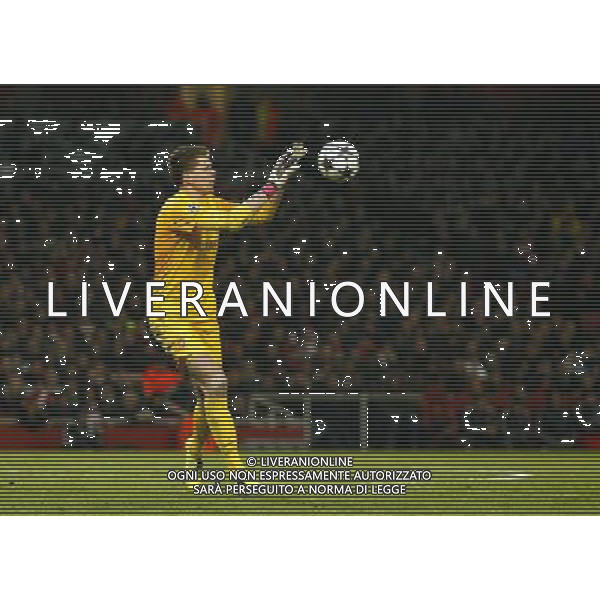 Arsenal\'s Wojciech Szczesny Football - UEFA Champions League - round of 16 - First Leg - Arsenal London v Bayern Munich - 19th February 2013 - Emirates Stadium - London - UK Foto: Michal Zemanek / dla Newspix.pl LIGA MISTRZOW SEZON 2012/2013 PILKA NOZNA ARSENAL LONDYN vs BAYERN MONACHIUM --- Newspix.pl AG ALDO LIVERANI S A S ONLY ITALY *** Local Caption *** www.newspix.pl mail us: info@newspix.pl call us: 0048 022 23 22 222 --- Polish Picture Agency by Ringier Axel Springer Poland