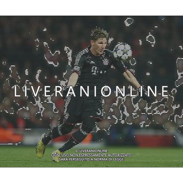 Bayern Munich\'s Bastian Schweinsteiger Football - UEFA Champions League - round of 16 - First Leg - Arsenal London v Bayern Munich - 19th February 2013 - Emirates Stadium - London - UK Foto: Michal Zemanek / dla Newspix.pl LIGA MISTRZOW SEZON 2012/2013 PILKA NOZNA ARSENAL LONDYN vs BAYERN MONACHIUM --- Newspix.pl AG ALDO LIVERANI S A S ONLY ITALY *** Local Caption *** www.newspix.pl mail us: info@newspix.pl call us: 0048 022 23 22 222 --- Polish Picture Agency by Ringier Axel Springer Poland