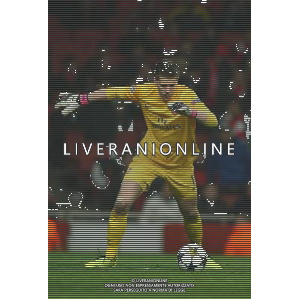 Arsenal\'s Wojciech Szczesny Football - UEFA Champions League - round of 16 - First Leg - Arsenal London v Bayern Munich - 19th February 2013 - Emirates Stadium - London - UK Foto: Michal Zemanek / dla Newspix.pl LIGA MISTRZOW SEZON 2012/2013 PILKA NOZNA ARSENAL LONDYN vs BAYERN MONACHIUM --- Newspix.pl AG ALDO LIVERANI S A S ONLY ITALY *** Local Caption *** www.newspix.pl mail us: info@newspix.pl call us: 0048 022 23 22 222 --- Polish Picture Agency by Ringier Axel Springer Poland
