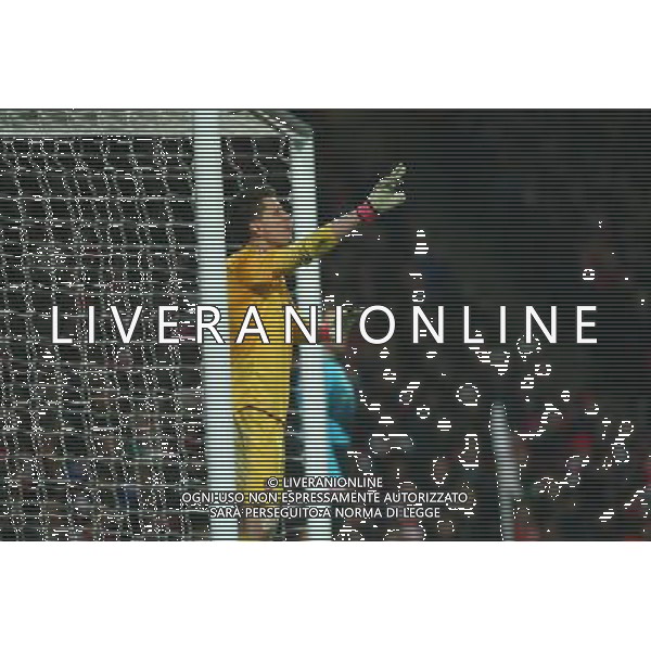 Arsenal\'s Wojciech Szczesny Football - UEFA Champions League - round of 16 - First Leg - Arsenal London v Bayern Munich - 19th February 2013 - Emirates Stadium - London - UK Foto: Michal Zemanek / dla Newspix.pl LIGA MISTRZOW SEZON 2012/2013 PILKA NOZNA ARSENAL LONDYN vs BAYERN MONACHIUM --- Newspix.pl AG ALDO LIVERANI S A S ONLY ITALY *** Local Caption *** www.newspix.pl mail us: info@newspix.pl call us: 0048 022 23 22 222 --- Polish Picture Agency by Ringier Axel Springer Poland
