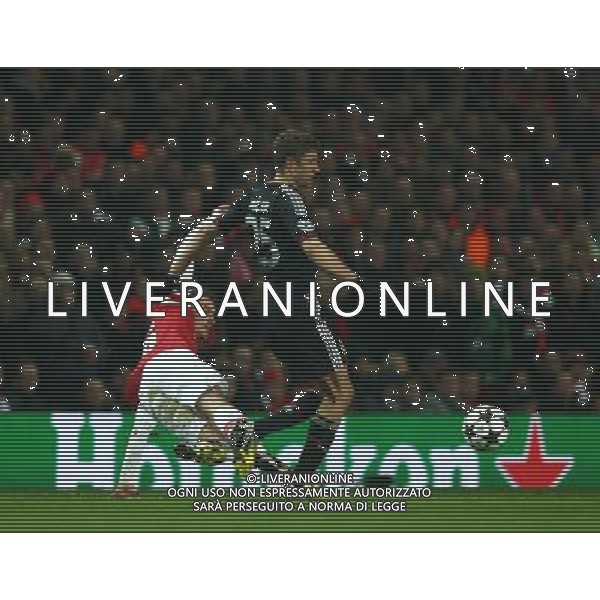 Arsenal\'s Aaron Ramsey and Bayern Munich\'s Thomas Muller Football - UEFA Champions League - round of 16 - First Leg - Arsenal London v Bayern Munich - 19th February 2013 - Emirates Stadium - London - UK Foto: Michal Zemanek / dla Newspix.pl LIGA MISTRZOW SEZON 2012/2013 PILKA NOZNA ARSENAL LONDYN vs BAYERN MONACHIUM --- Newspix.pl AG ALDO LIVERANI S A S ONLY ITALY *** Local Caption *** www.newspix.pl mail us: info@newspix.pl call us: 0048 022 23 22 222 --- Polish Picture Agency by Ringier Axel Springer Poland
