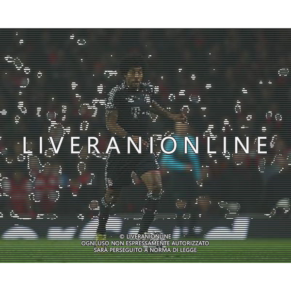 Bayern Munich\'s Dante Football - UEFA Champions League - round of 16 - First Leg - Arsenal London v Bayern Munich - 19th February 2013 - Emirates Stadium - London - UK Foto: Michal Zemanek / dla Newspix.pl LIGA MISTRZOW SEZON 2012/2013 PILKA NOZNA ARSENAL LONDYN vs BAYERN MONACHIUM --- Newspix.pl AG ALDO LIVERANI S A S ONLY ITALY *** Local Caption *** www.newspix.pl mail us: info@newspix.pl call us: 0048 022 23 22 222 --- Polish Picture Agency by Ringier Axel Springer Poland