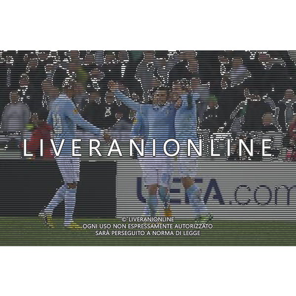 Roma - 21/02/2012 - Stadio Olimpico - Uefa Europa League 2012/2013 - Sedicesimi di finale ritorno - Lazio vs Borussia Monchengladbach - nella foto: l\'esultanza dopo il gol del 2 a 0 Â© Fabrizio Corradetti - Ag. Aldo Liverani sas