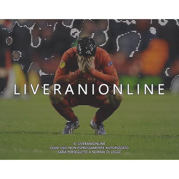 A Dejected Luis Suarez after defeat Liverpool 2012/13 Liverpool V FC Zenit ST Petersburg (3-1) 21/02/13 UEFA Europa League Photo: Robin Parker Fotosports International AG ALDO LIVERANI S A S ONLY ITALY