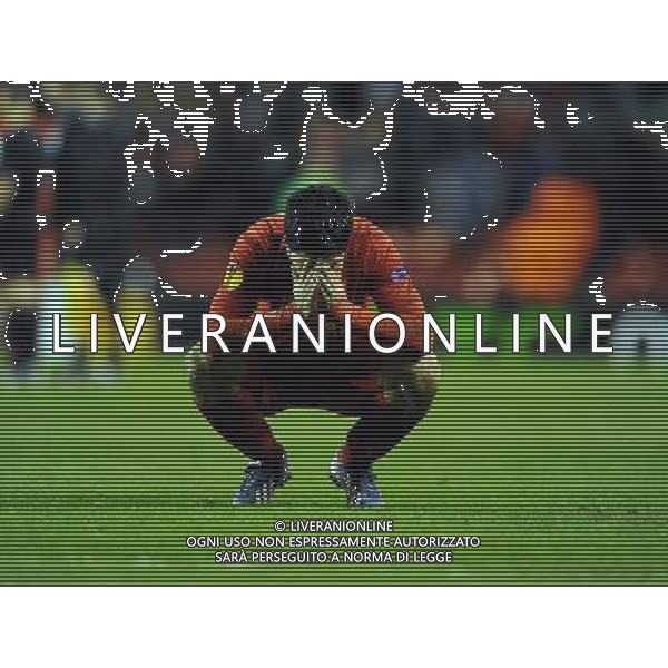 A Dejected Luis Suarez after defeat Liverpool 2012/13 Liverpool V FC Zenit ST Petersburg (3-1) 21/02/13 UEFA Europa League Photo: Robin Parker Fotosports International AG ALDO LIVERANI S A S ONLY ITALY