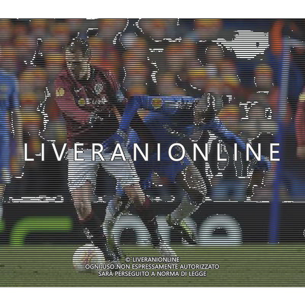 Stamford Bridge Chelsea v Sparta Prague (1-1, 2-1 agg) Europa League 21/02/13 Ramires (Chelsea) Marek Matejovsky (Sparta Prague) Photo: Roger Parker Fotosports International AG ALDO LIVERANI S A S ONLY ITALY