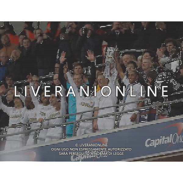 SWANSEA LIFT THE TROPHY BRADFORD CITY V SWANSEA CITY BRADFORD CITY V SWANSEA CITY CAPITAL ONE FOOTBALL LEAGUE CUP FINAL 2013 WEMBLEY STADIUM, LONDON, ENGLAND 24 February 2013 GAQ66098 CAPITAL ONE CUP FINAL 2013 WARNING! This Photograph May Only Be Used For Newspaper And/Or Magazine Editorial Purposes. May Not Be Used For Publications Involving 1 player, 1 Club Or 1 Competition Without Written Authorisation From Football DataCo Ltd. For Any Queries, Please Contact Football DataCo Ltd on +44 (0) 207 864 9121 ©photoshot/AGENZIA ALDO LIVERANI SAS - ITALY ONLY - EDITORIAL USE ONLY