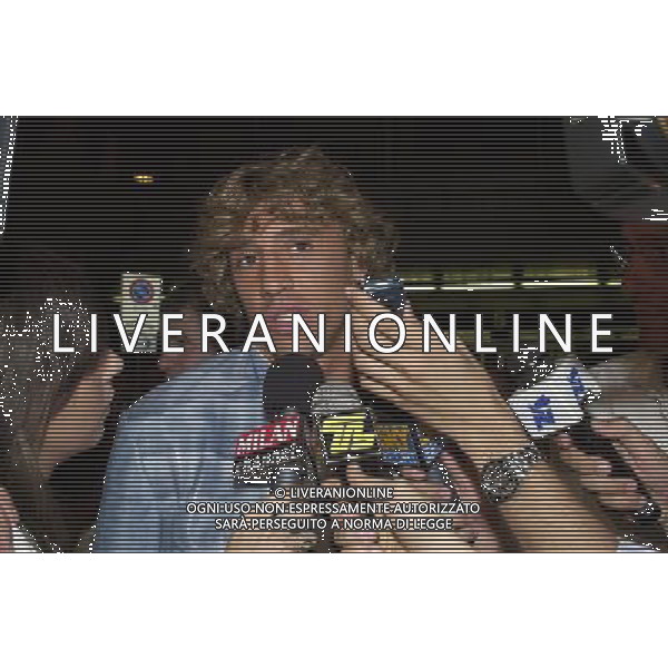 MILANO,14-07-04 DFP/FOTO GIORGIO RAVEZZANI LINATE: ARRIVO HERNAN CRESPO AG ALDO LIVERANI S A S
