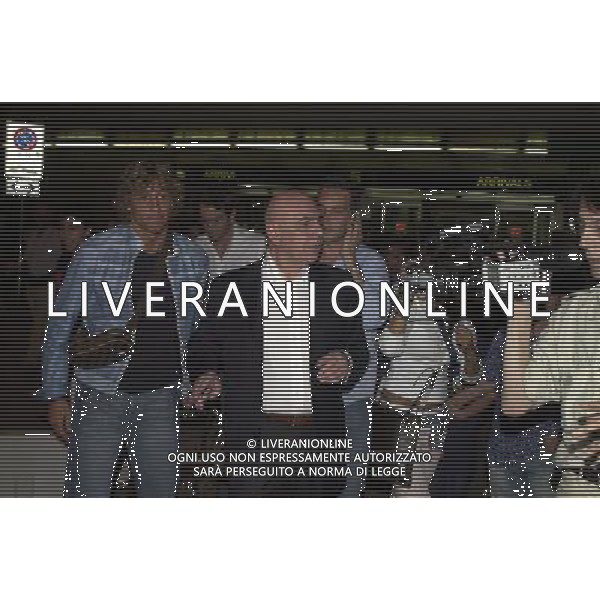 MILANO,14-07-04 DFP/FOTO GIORGIO RAVEZZANI LINATE: ARRIVO HERNAN CRESPO CON ADRIANO GALLIANI AG ALDO LIVERANI S A S