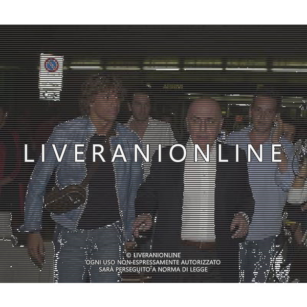 MILANO,14-07-04 DFP/FOTO GIORGIO RAVEZZANI LINATE: ARRIVO HERNAN CRESPO CON ADRIANO GALLIANI AG ALDO LIVERANI S A S