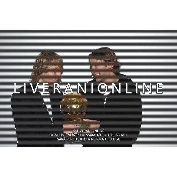 MILANO,16-12-04 DFP/FOTO GIORGIO RAVEZZANI PAVEL NEDVED - ANDRIY SHEVCHENKO IN GAZZETTA AG ALDO LIVERANI S A S
