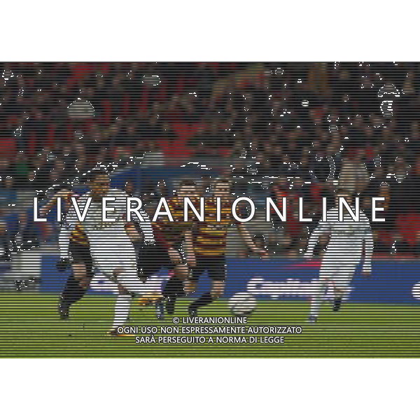 JONATHAN DE GUZMAN SCORES FROM THE SPOT BRADFORD CITY V SWANSEA CITY BRADFORD CITY V SWANSEA CITY CAPITAL ONE FOOTBALL LEAGUE CUP FINAL 2013 WEMBLEY STADIUM, LONDON, ENGLAND 24 February 2013 GAQ66097 CAPITAL ONE CUP FINAL 2013 WARNING! This Photograph May Only Be Used For Newspaper And/Or Magazine Editorial Purposes. May Not Be Used For Publications Involving 1 player, 1 Club Or 1 Competition Without Written Authorisation From Football DataCo Ltd. For Any Queries, Please Contact Football DataCo Ltd on +44 (0) 207 864 9121