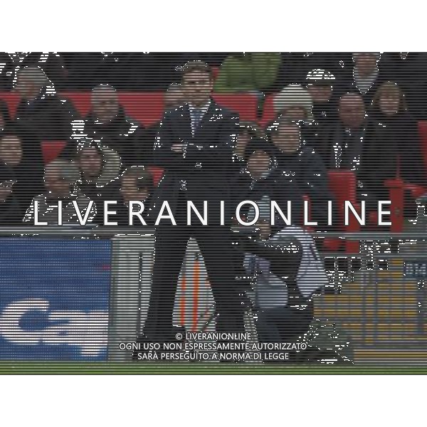 PHIL PARKINSON, BRADFORD CITY MANAGER BRADFORD CITY V SWANSEA CITY BRADFORD CITY V SWANSEA CITY CAPITAL ONE FOOTBALL LEAGUE CUP FINAL 2013 WEMBLEY STADIUM, LONDON, ENGLAND 24 February 2013 GAQ66080 CAPITAL ONE CUP FINAL 2013 WARNING! This Photograph May Only Be Used For Newspaper And/Or Magazine Editorial Purposes. May Not Be Used For Publications Involving 1 player, 1 Club Or 1 Competition Without Written Authorisation From Football DataCo Ltd. For Any Queries, Please Contact Football DataCo Ltd on +44 (0) 207 864 9121