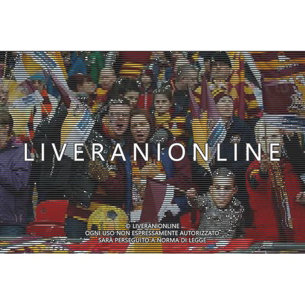 BRADFORD CITY FANS BRADFORD CITY V SWANSEA CITY BRADFORD CITY V SWANSEA CITY CAPITAL ONE FOOTBALL LEAGUE CUP FINAL 2013 WEMBLEY STADIUM, LONDON, ENGLAND 24 February 2013 GAQ66062 CAPITAL ONE CUP FINAL 2013 WARNING! This Photograph May Only Be Used For Newspaper And/Or Magazine Editorial Purposes. May Not Be Used For Publications Involving 1 player, 1 Club Or 1 Competition Without Written Authorisation From Football DataCo Ltd. For Any Queries, Please Contact Football DataCo Ltd on +44 (0) 207 864 9121