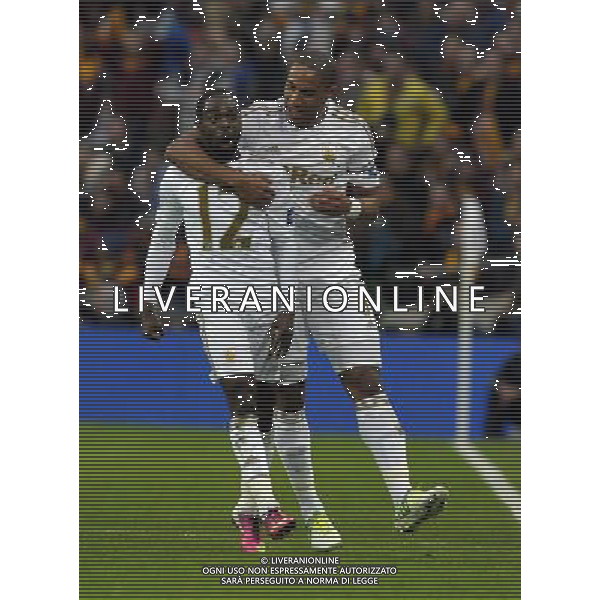 Wembley Stadium Bradford City v Swansea City (0-5) Capital One Cup Final 24/02/2013 Nathan Dyer (Swansea) celebrates with Ashley Williams after scoring first goal Photo: Roger Parker Fotosports International ©PHOTOSHOT/AGENZIA ALDO LIVERANI SAS - ITALY ONLY - EDITORIAL USE ONLY