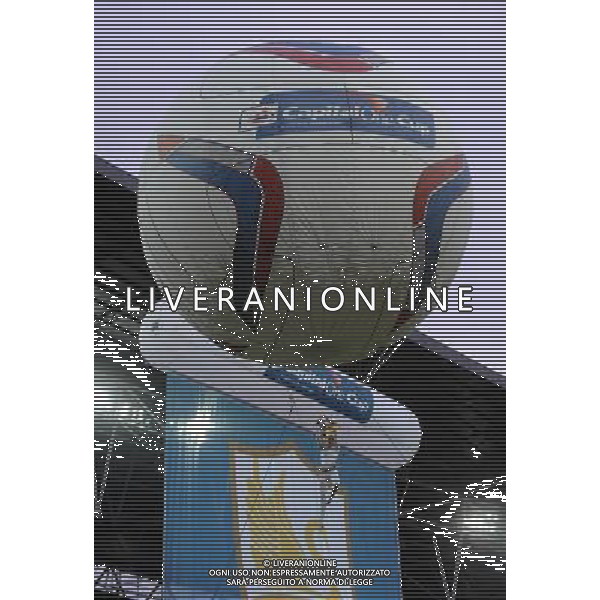 Wembley Stadium Bradford city v Swansea City (0-5) Capital One Cup Final 24/02/2013 Pre match entertainment as Football League Cup is delivered by balloon gymnast Photo: Roger Parker Fotosports International ©PHOTOSHOT/AGENZIA ALDO LIVERANI SAS - ITALY ONLY - EDITORIAL USE ONLY