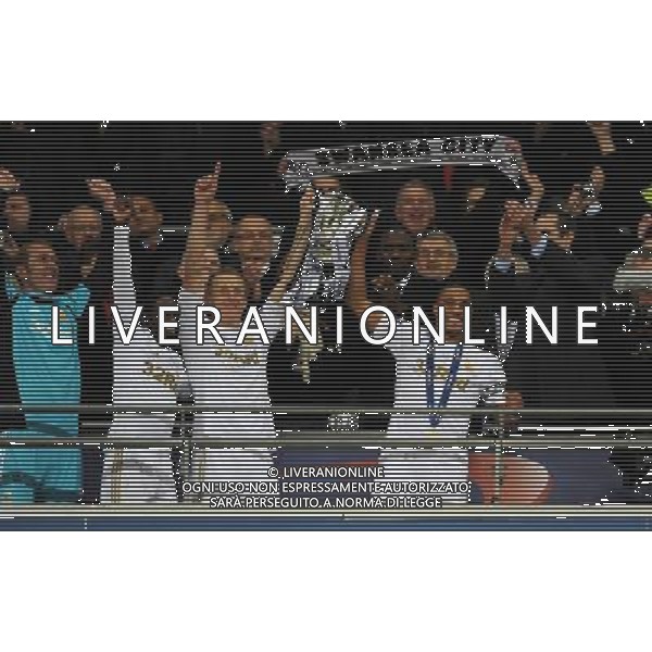 Wembley Stadium Bradford city v Swansea City (0-5) Capital One Cup Final 24/02/2013 Swansea\'s Glenn Monk and Ashley Williams lift the Capital One Cup Photo: Fotosports International/Pool ©PHOTOSHOT/AGENZIA ALDO LIVERANI SAS - ITALY ONLY - EDITORIAL USE ONLY