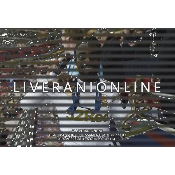 Wembley Stadium Bradford City v Swansea City (0-5) Capital One Cup Final 24/02/2013 Swansea\'s Nathan Dyer with his medal and Man of the Match Trophy Photo: Fotosports International/Pool ©PHOTOSHOT/AGENZIA ALDO LIVERANI SAS - ITALY ONLY - EDITORIAL USE ONLY