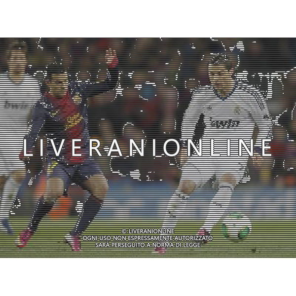 FC Barcelona\'s Pedro Rodriguez (l) and Real Madrid\'s Cristiano Ronaldo during Copa del Rey - King\'s Cup semifinal second match.February 26,2013. (ALFAQUI/Acero) AG ALDO LVERANI S A S ONLY ITALY