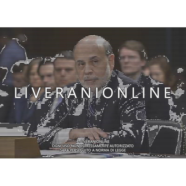 (130226) -- WASHINGTON D.C., Feb. 26, 2013 () -- U.S. Federal Reserve Chairman Ben Bernanke testifies on the central bank\'s Semiannual Monetary Policy Report before the Senate Banking, Housing and Urban Affairs committee on the Capitol Hill in Washington D.C., capital of the United States, Feb. 26, 2013. (/Zhang Jun) ©photoshot/AGENZIA ALDO LIVERANI SAS - ITALY ONLY - Audizione sulla relazione semestrale della banca centrale di politica monetaria prima del Senate Banking, Housing and Urban Affairs Committee su Capitol Hill a Washington DC, la capitale degli Stati Uniti, 26 febbraio 2013.