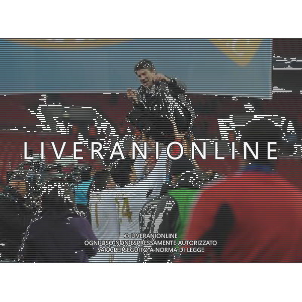 Swansea City\'s Manager Michael Laudrup is tossed up into the air by the players Football - Capital One Cup Final - Bradford City v Swansea City - Sunday 24th February 2013 - Wembley National Stadium - Wembley - London © CameraSport - 43 Linden Ave. Countesthorpe. Leicester. England. LE8 5PG - Tel: +44 (0) 116 277 4147 - admin@camerasport.com - www.camerasport.com ©photoshot/AGENZIA ALDO LIVERANI SAS - ITALY ONLY - EDITORIAL USE ONLY