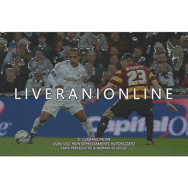Swansea City\'s Wayne Routledge gets past Bradford City\'s Rory McArdle Football - Capital One Cup Final - Bradford City v Swansea City - Sunday 24th February 2013 - Wembley National Stadium - Wembley - London © CameraSport - 43 Linden Ave. Countesthorpe. Leicester. England. LE8 5PG - Tel: +44 (0) 116 277 4147 - admin@camerasport.com - www.camerasport.com ©photoshot/AGENZIA ALDO LIVERANI SAS - ITALY ONLY - EDITORIAL USE ONLY