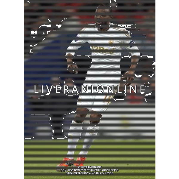 ROLAND LAMAH SWANSEA CITY FC BRADFORD CITY V SWANSEA CITY CAPITAL ONE FOOTBALL LEAGUE CUP FINAL 2013 WEMBLEY STADIUM, LONDON, ENGLAND 24 February 2013 GAQ66311 CAPITAL ONE CUP FINAL 2013 WARNING! This Photograph May Only Be Used For Newspaper And/Or Magazine Editorial Purposes. May Not Be Used For Publications Involving 1 player, 1 Club Or 1 Competition Without Written Authorisation From Football DataCo Ltd. For Any Queries, Please Contact Football DataCo Ltd on +44 (0) 207 864 9121 ©PHOTOSHOT/AGENZIA ALDO LIVERANI SAS - ITALY ONLY - EDITORIAL USE ONLY