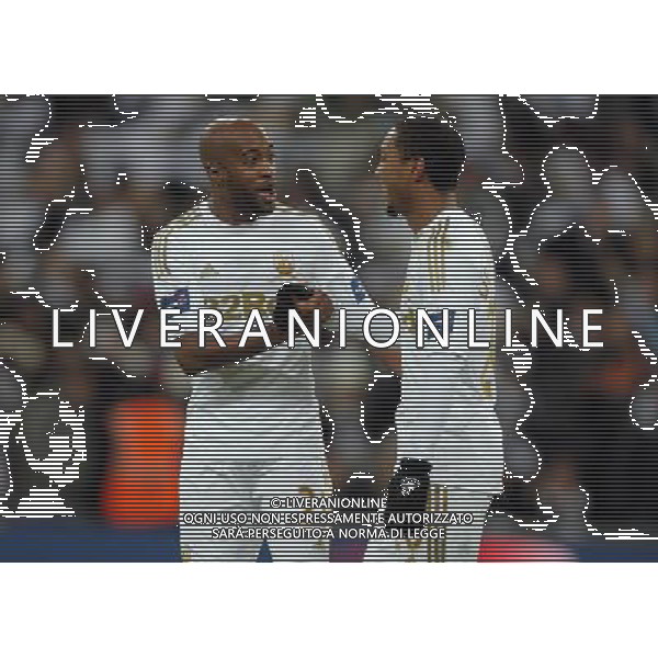 JONATHAN DE GUZMAN \' DWGHT TIENDALLI BRADFORD CITY V SWANSEA CITY BRADFORD CITY V SWANSEA CITY CAPITAL ONE FOOTBALL LEAGUE CUP FINAL 2013 WEMBLEY STADIUM, LONDON, ENGLAND 24 February 2013 GAQ66305 CAPITAL ONE CUP FINAL 2013 WARNING! This Photograph May Only Be Used For Newspaper And/Or Magazine Editorial Purposes. May Not Be Used For Publications Involving 1 player, 1 Club Or 1 Competition Without Written Authorisation From Football DataCo Ltd. For Any Queries, Please Contact Football DataCo Ltd on +44 (0) 207 864 9121 ©PHOTOSHOT/AGENZIA ALDO LIVERANI SAS - ITALY ONLY - EDITORIAL USE ONLY