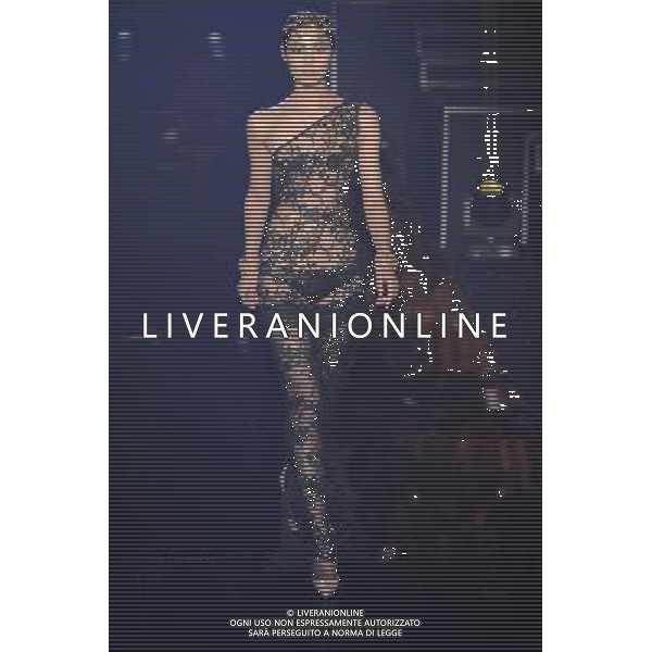 Etam Lingerie and Natalia Vodianova for Etam collections. Etam opening show at Paris Fashion week 26th February 2013 ©Photoshot/AGENZIA ALDO LIVERANI SAS-ITALY ONLY - EDITORIAL USE ONLY