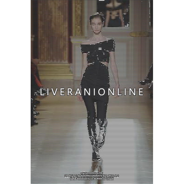 A model walks the runway during the Barbara Bui Fall/Winter 2013/14 Ready-to-Wear show as part of Paris Fashion Week on February 28, 2013 in Paris, France. ©Photoshot/AGENZIA ALDO LIVERANI SAS-ITALY ONLY - EDITORIAL USE ONLY