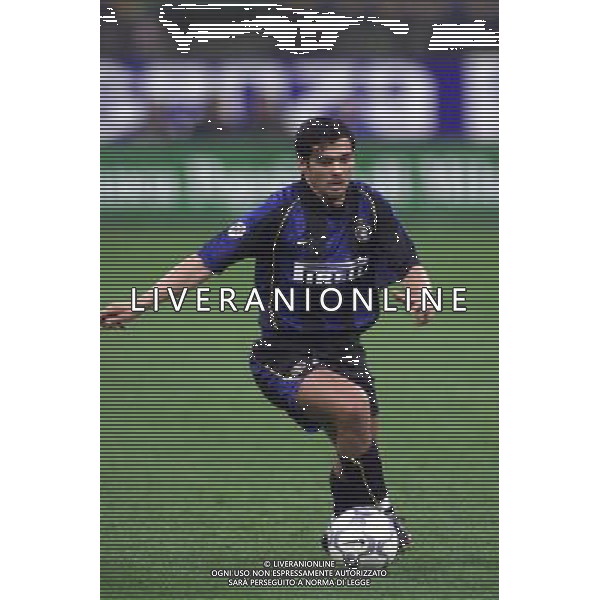 MILANO, 04-04-02 DFP/ MARCO LUSSOSO INTER-FEYENOORD (COPPA UEFA) NELLA FOTO: SERGIO CONCEICAO AG ALDO LIVERANI S A S